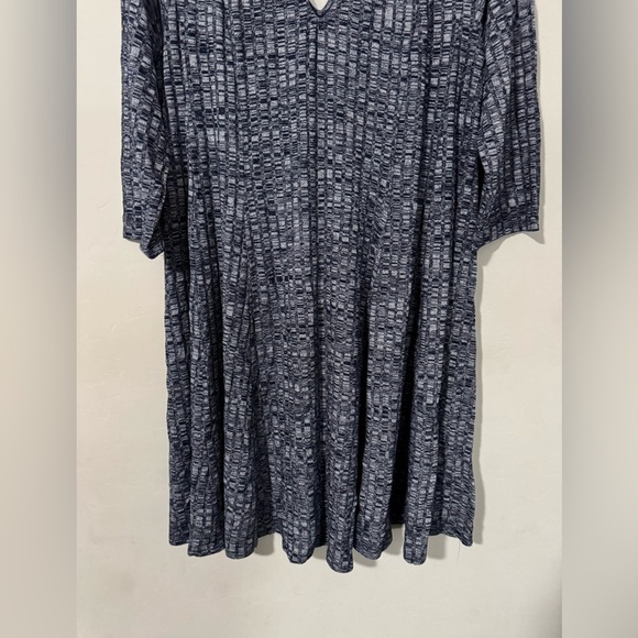 Torrid - Navy Choker Neck Ribbed Sweater Dress - Picture 3 of 10